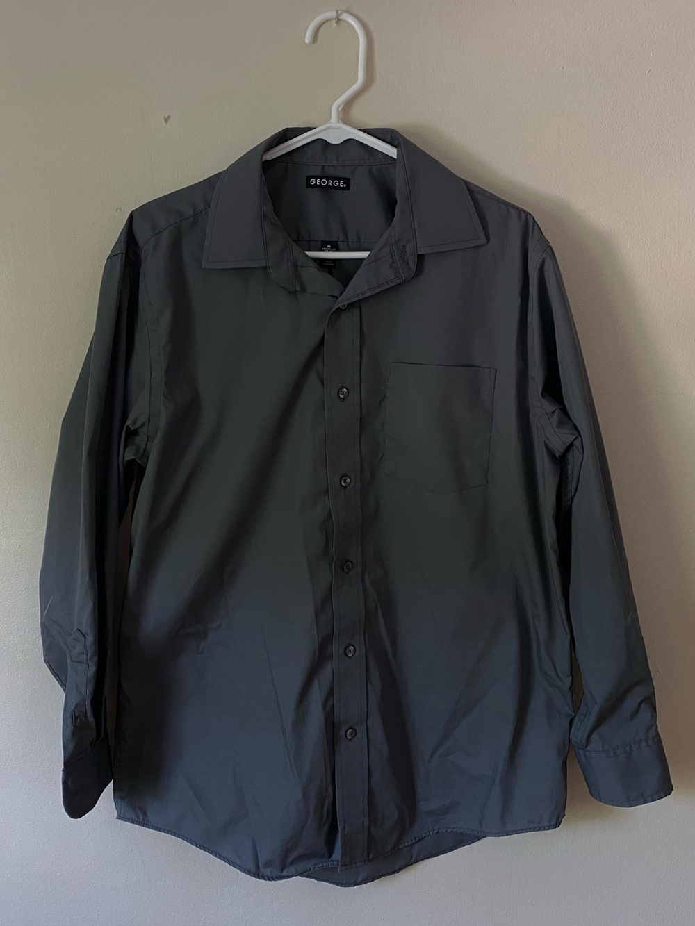 Men’s George Dress Shirt size Medium